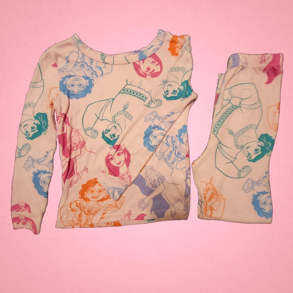 Disney Encanto Pajamas Size 8
